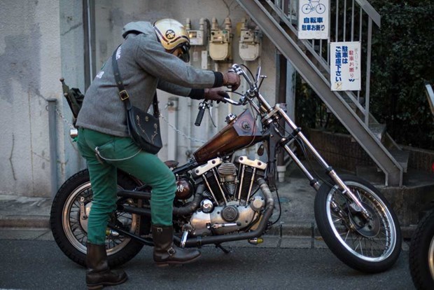 L éditeur japonais Kobunsha publie un guide pour le motocycliste vietnamien au Japon